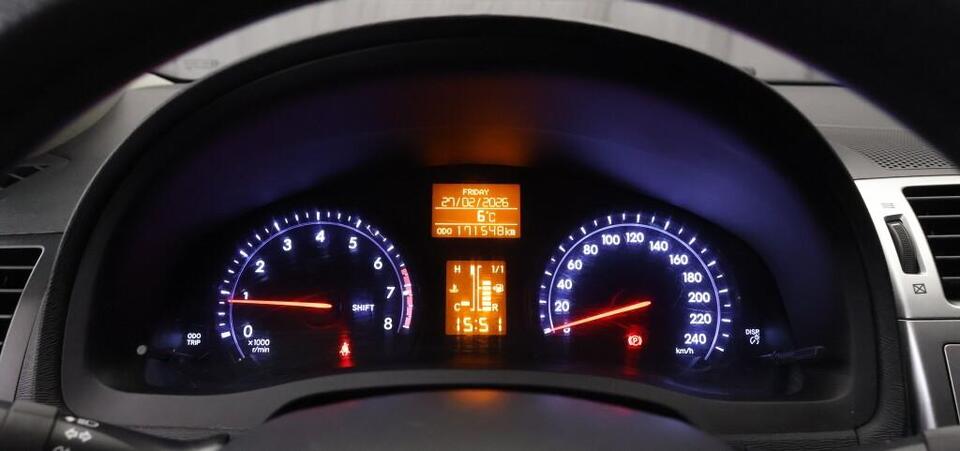 Toyota Avensis vaihtoauto