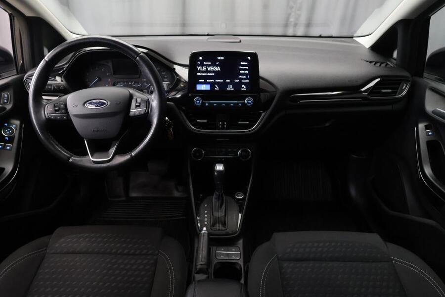 Ford Fiesta vaihtoauto