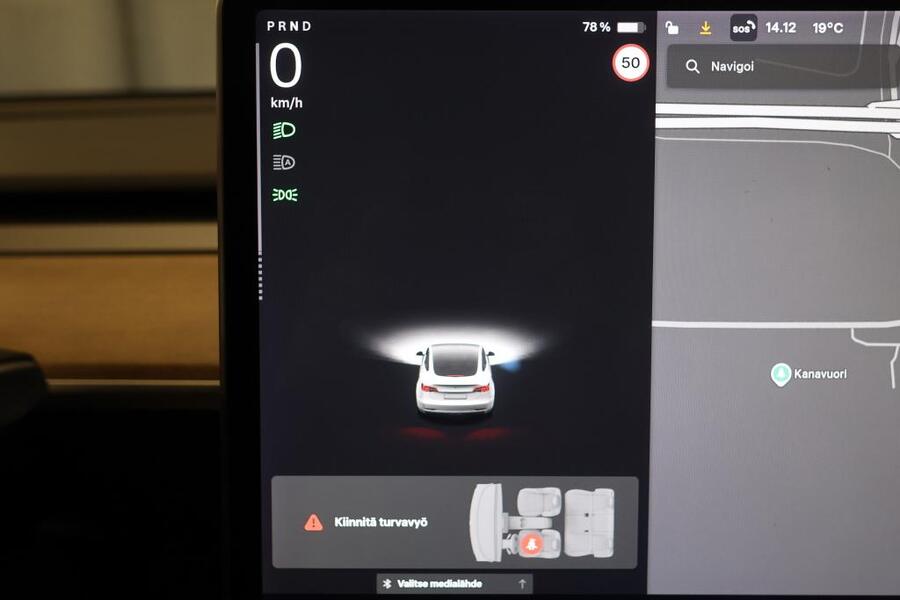 Tesla Model 3 vaihtoauto