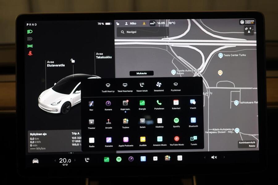 Tesla Model 3 vaihtoauto
