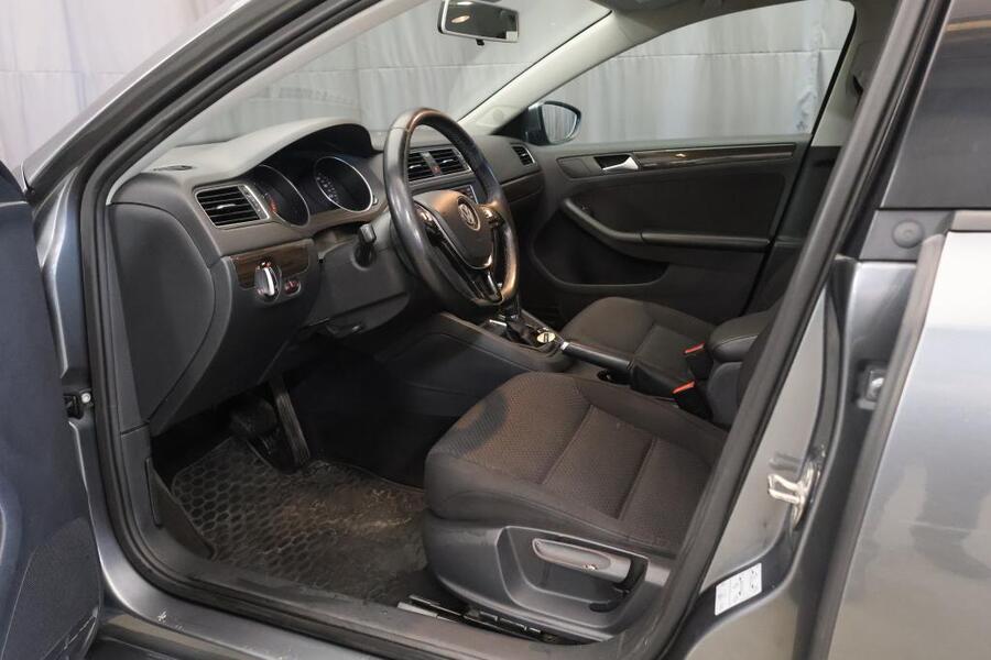 Volkswagen Jetta vaihtoauto