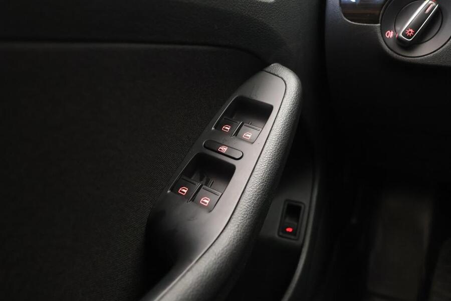 Volkswagen Jetta vaihtoauto