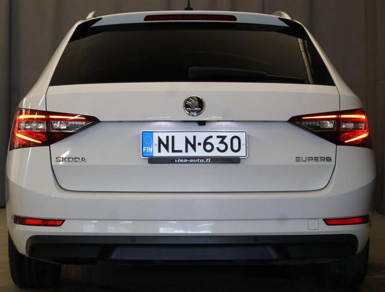 Skoda Superb vaihtoauto