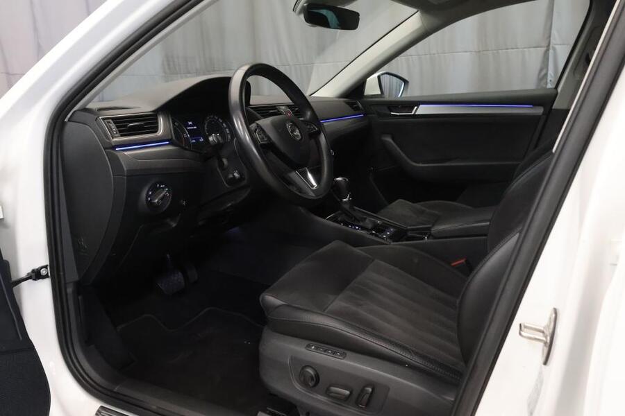 Skoda Superb vaihtoauto