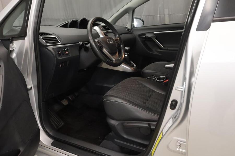 Toyota Verso vaihtoauto