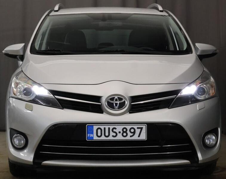 Toyota Verso vaihtoauto
