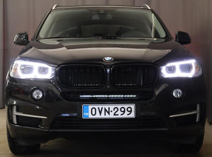 BMW X5 vaihtoauto
