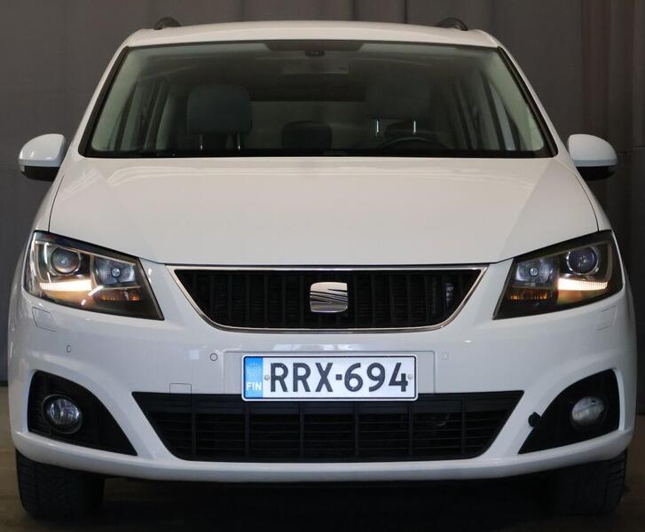 SEAT Alhambra vaihtoauto