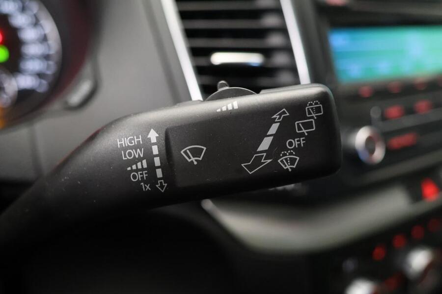 SEAT Alhambra vaihtoauto