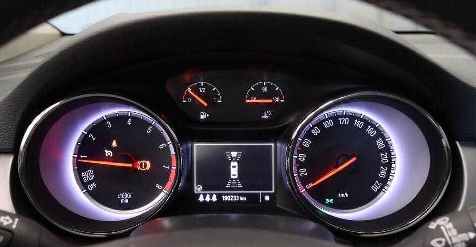 Opel Astra vaihtoauto