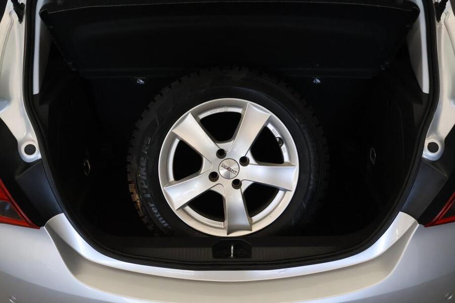 Opel Corsa vaihtoauto