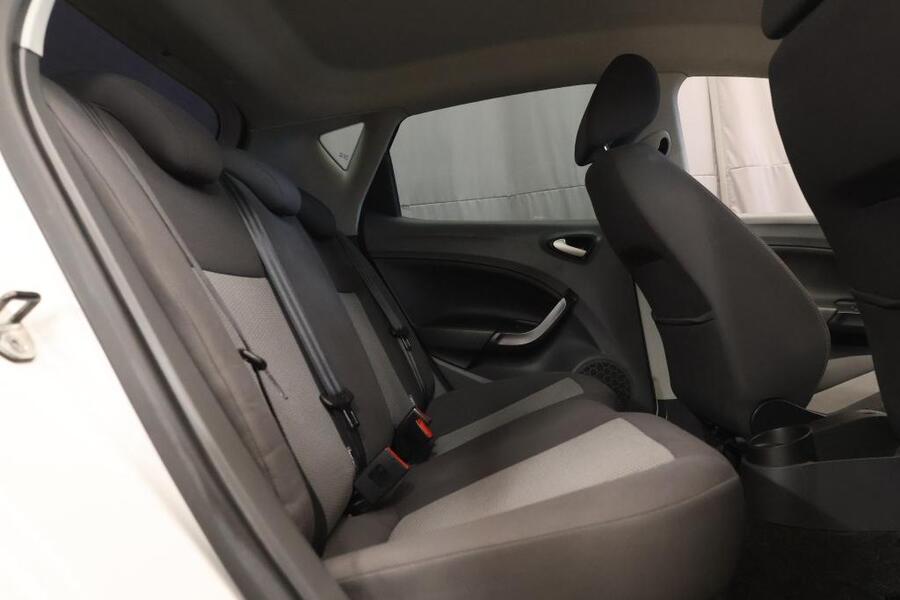 SEAT Ibiza vaihtoauto