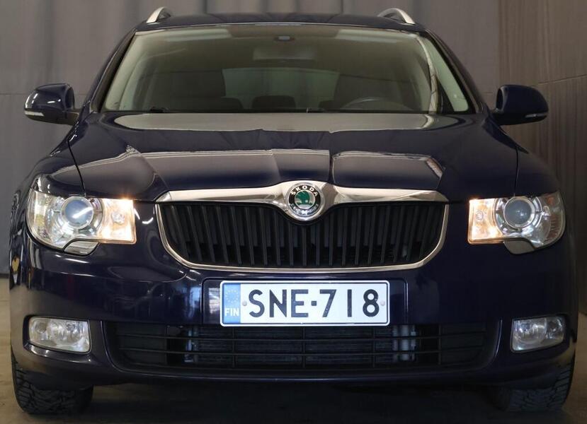 Skoda Superb vaihtoauto