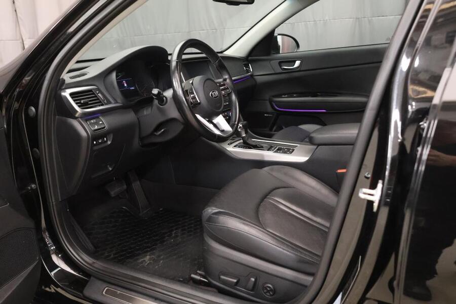 Kia Optima vaihtoauto