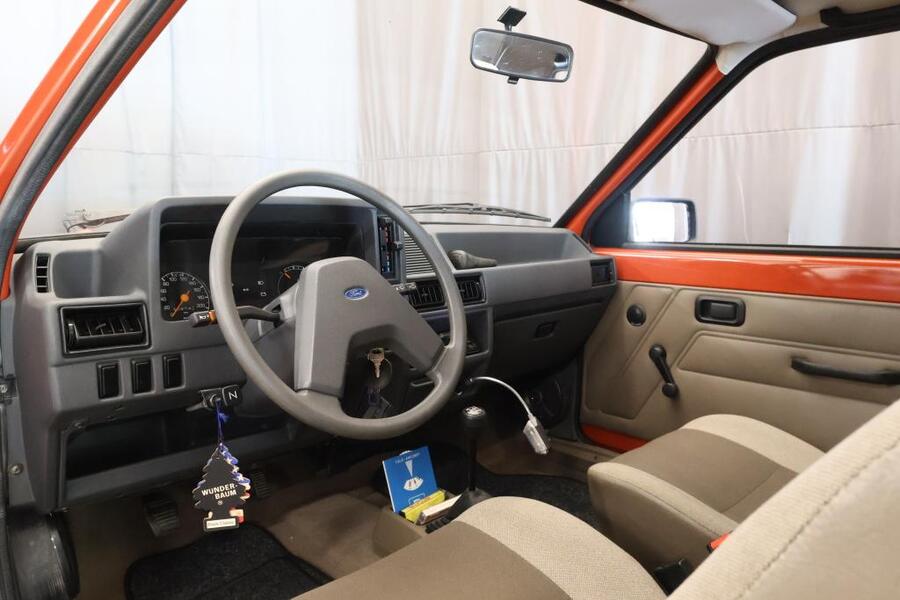 Ford Escort vaihtoauto