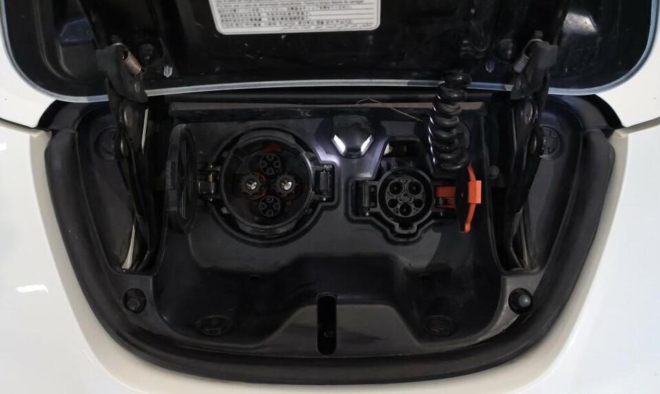 Nissan Leaf vaihtoauto