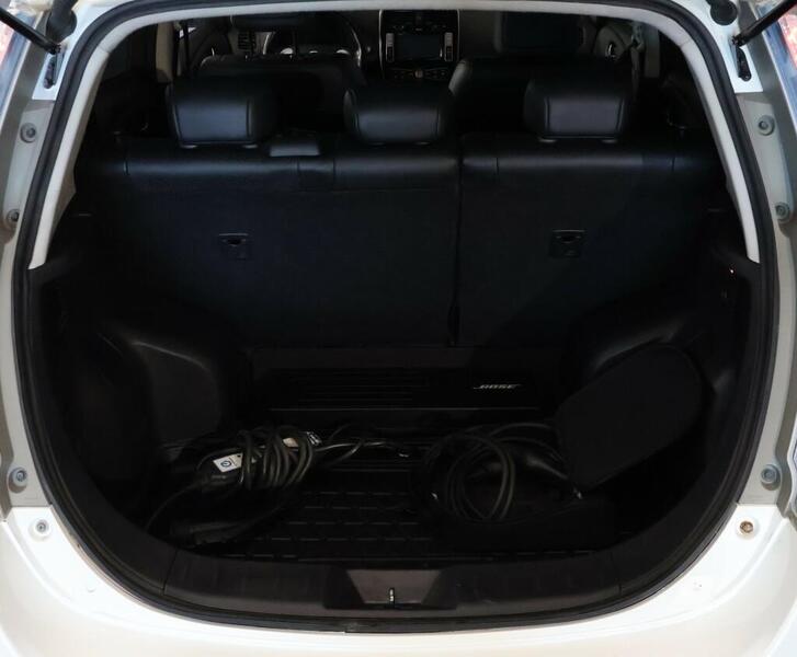 Nissan Leaf vaihtoauto