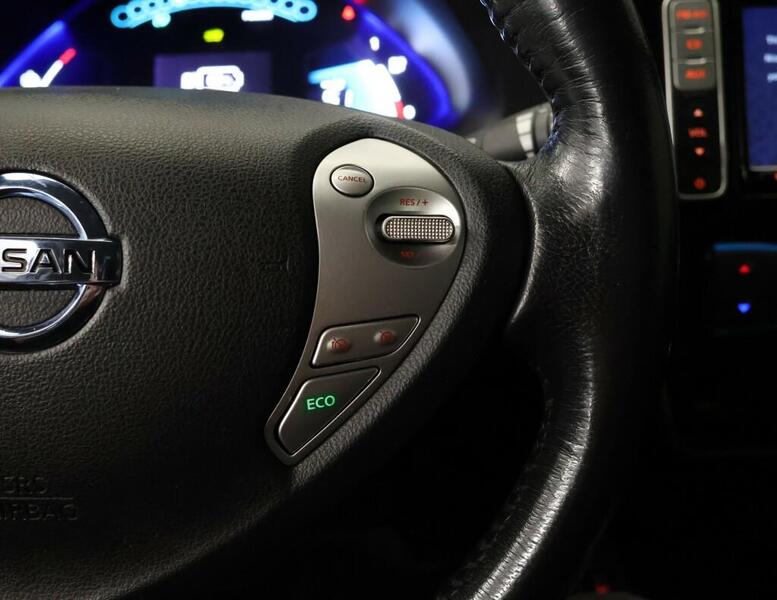 Nissan Leaf vaihtoauto