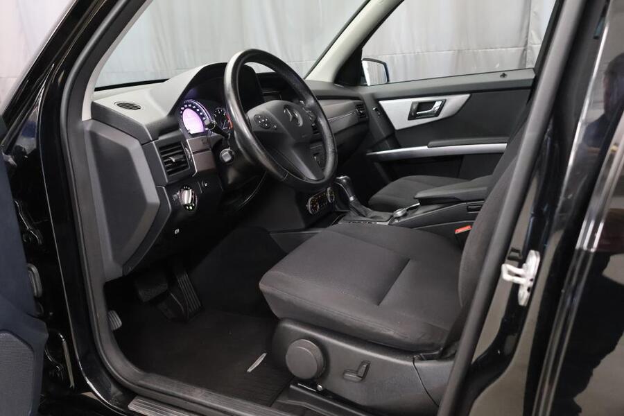 Mercedes-Benz GLK vaihtoauto