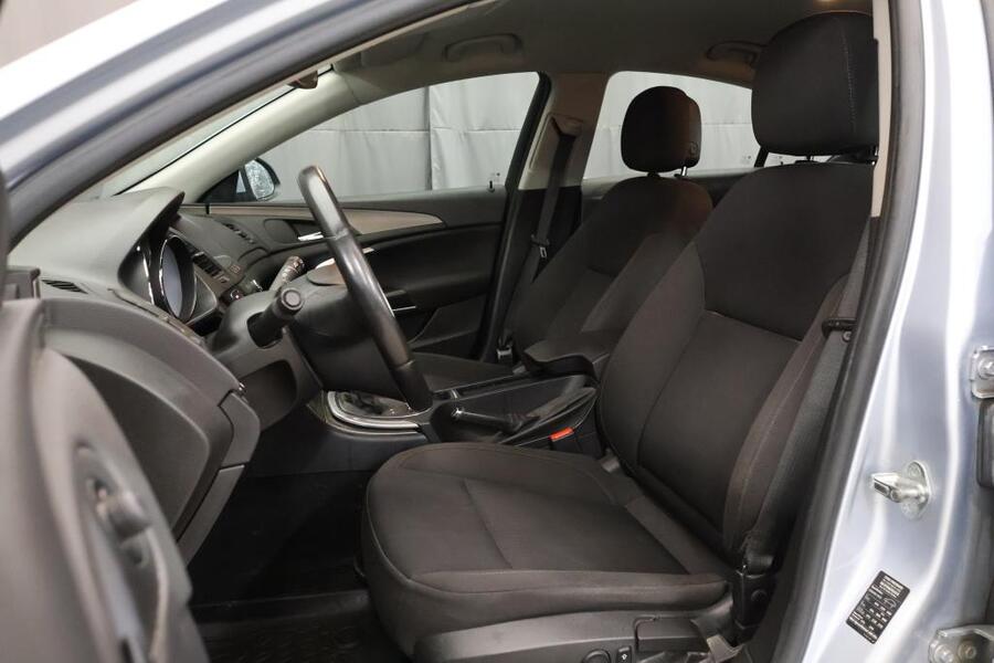 Opel Insignia vaihtoauto