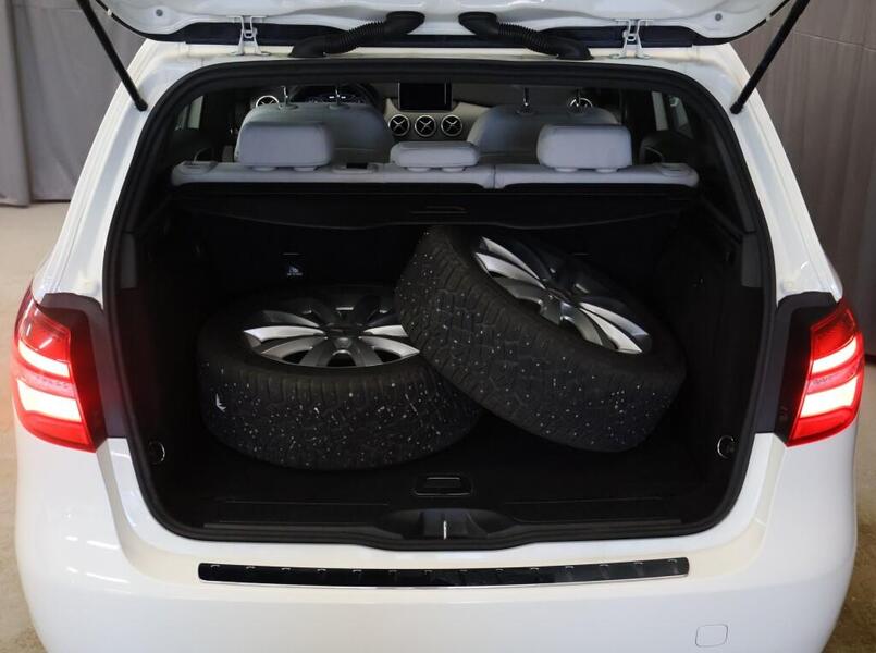 Mercedes-Benz B vaihtoauto