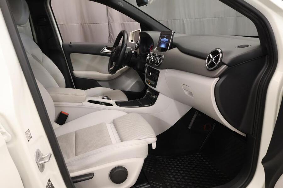 Mercedes-Benz B vaihtoauto