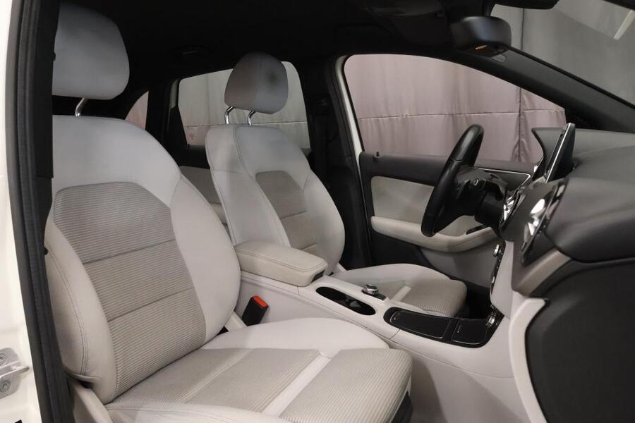 Mercedes-Benz B vaihtoauto