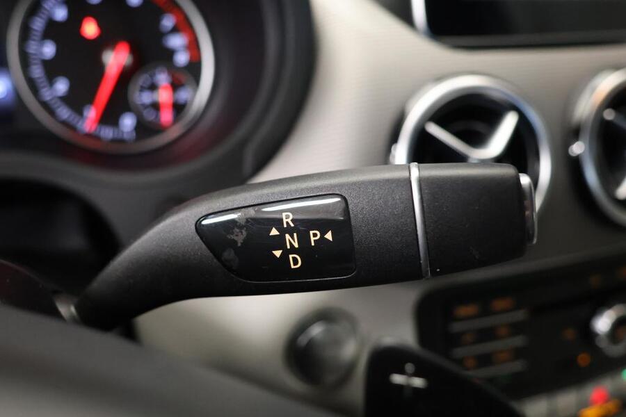 Mercedes-Benz B vaihtoauto