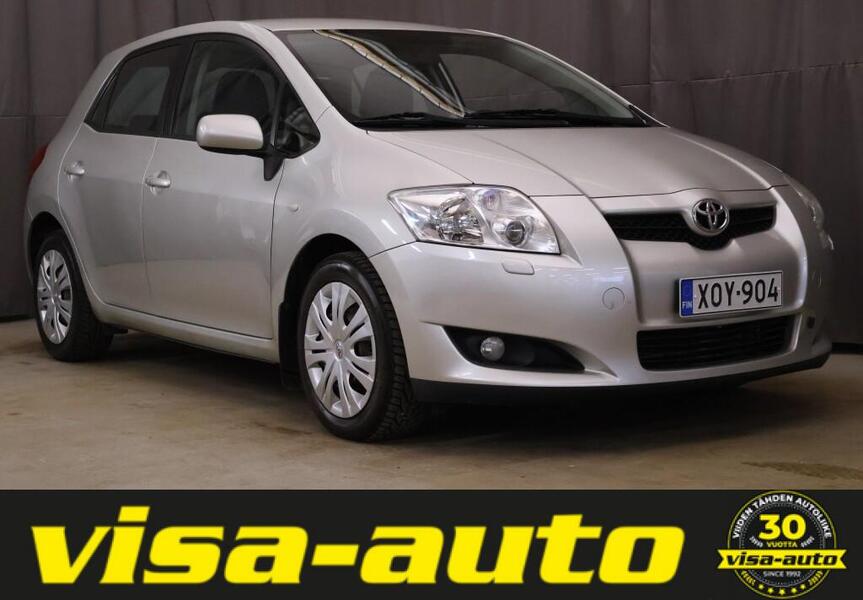Toyota Auris vaihtoauto