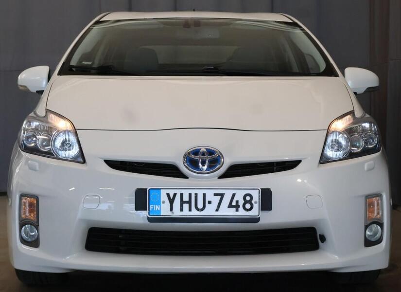 Toyota Prius vaihtoauto