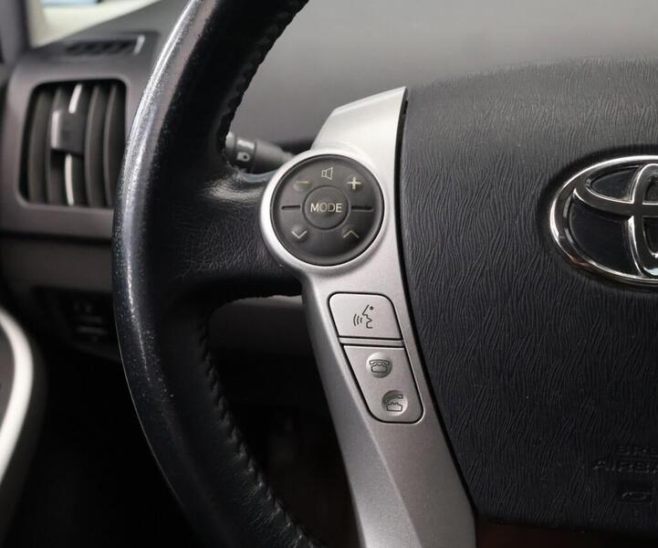 Toyota Prius vaihtoauto