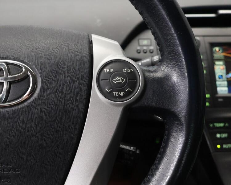 Toyota Prius vaihtoauto
