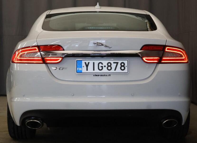 Jaguar XF vaihtoauto