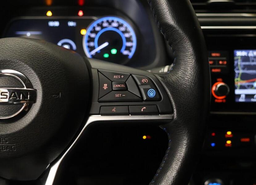 Nissan Leaf vaihtoauto