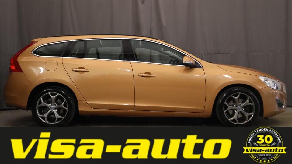 Volvo V60 vaihtoauto