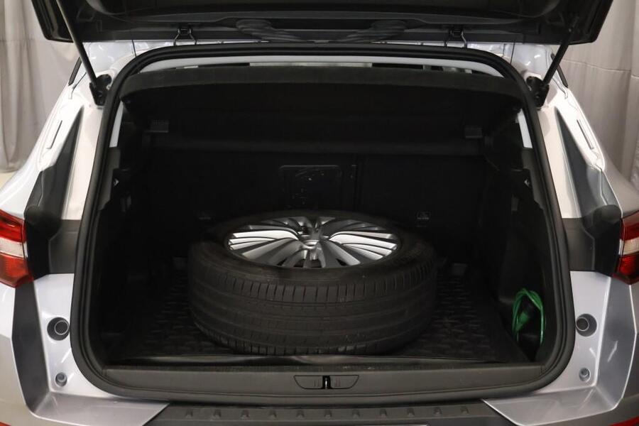 Opel Grandland X vaihtoauto