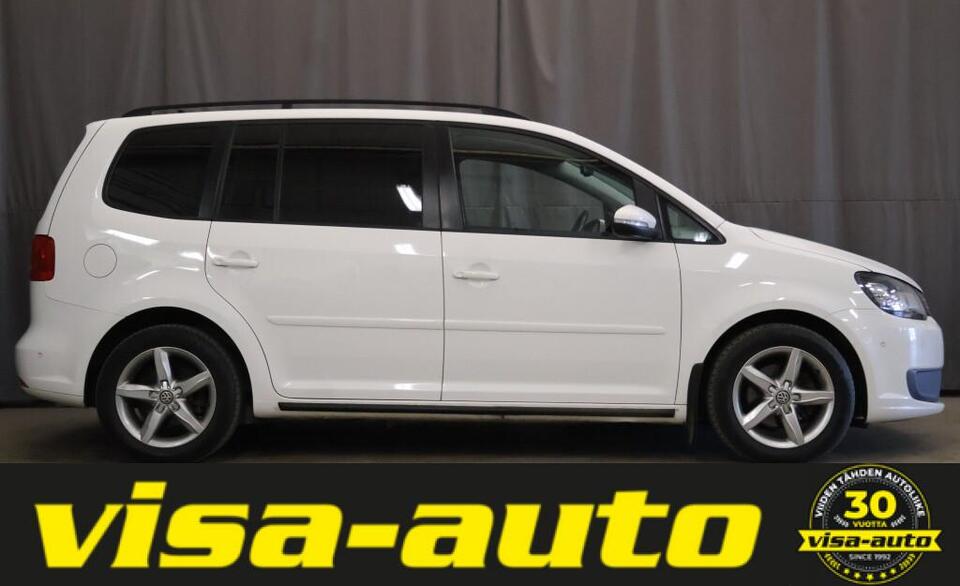 Volkswagen Touran vaihtoauto