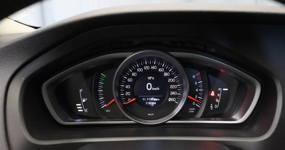 Volvo V40 vaihtoauto