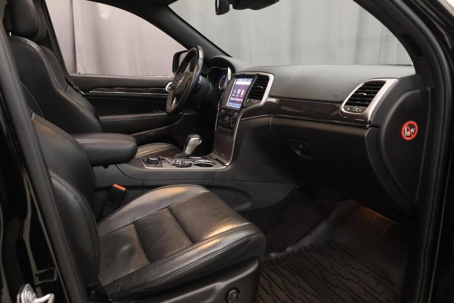 Jeep Grand Cherokee vaihtoauto