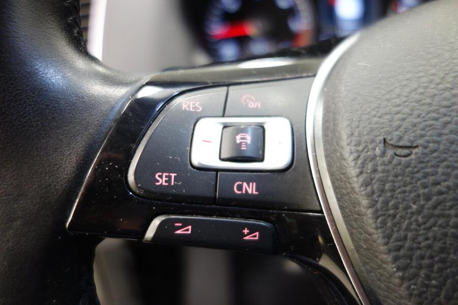 Volkswagen Sharan vaihtoauto