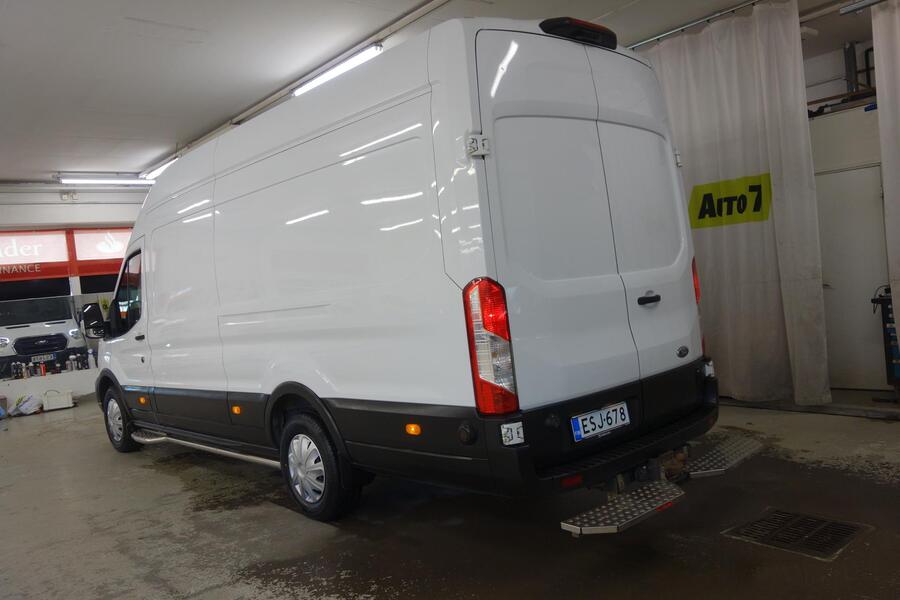 Ford Transit vaihtoauto