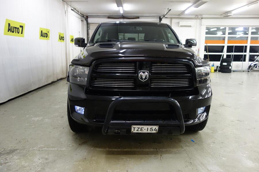 Dodge Ram vaihtoauto