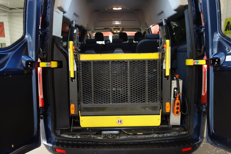 Ford Transit Custom vaihtoauto