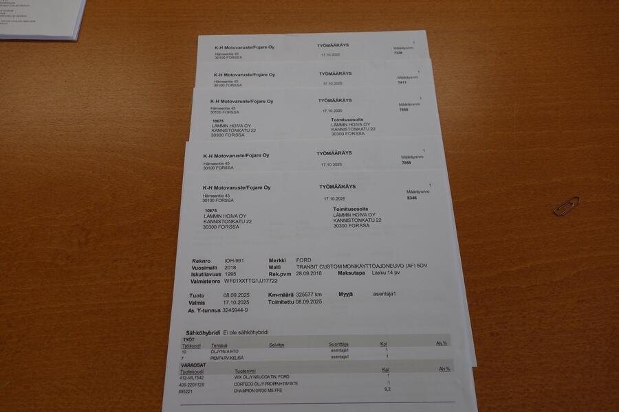 Ford Transit Custom vaihtoauto