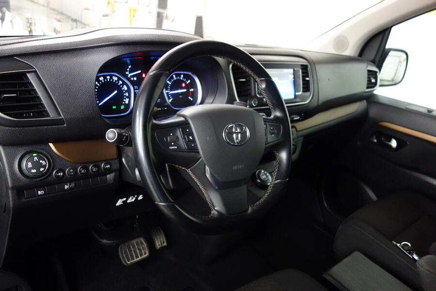 Toyota Proace Verso vaihtoauto