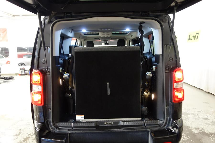 Toyota Proace Verso vaihtoauto