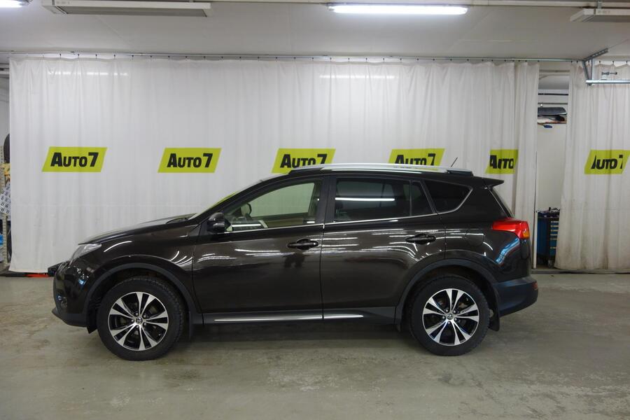 Toyota RAV4 vaihtoauto