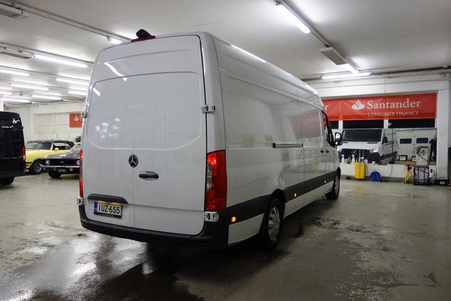 Mercedes-Benz Sprinter vaihtoauto