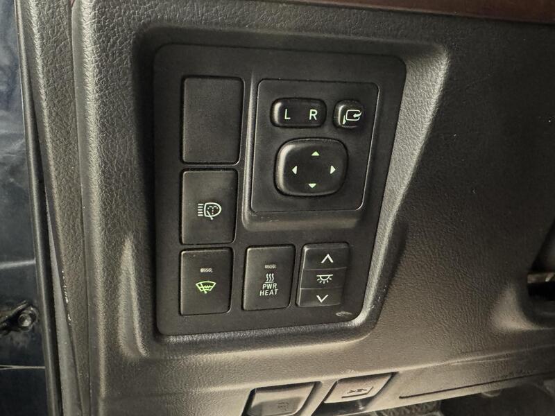 Toyota Land Cruiser vaihtoauto