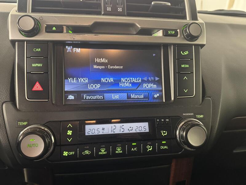 Toyota Land Cruiser vaihtoauto